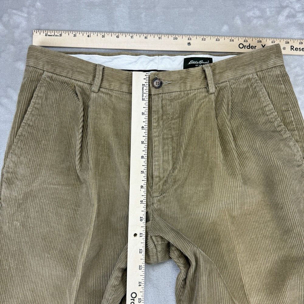 L.L. Bean Mens Elastic Stretch Comfort Waist Corduroy Pants 34x30 Cords Skater - Picture 6 of 8
